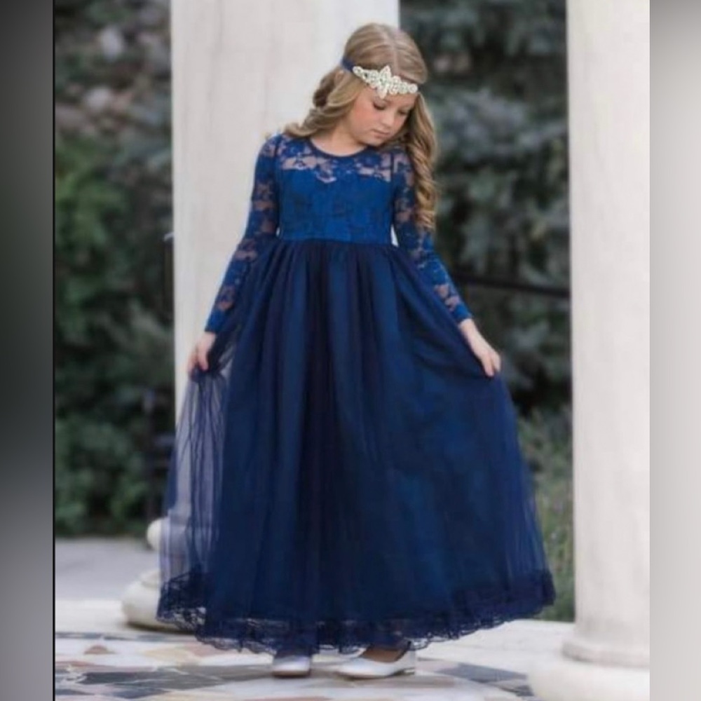 "Just Couture" Boutique--3 Piece--Navy Tulle & Lace Gown, Sash& Headband--NWT